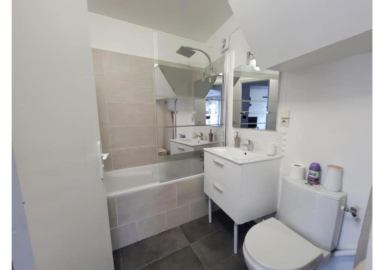 Superbe Appartement Avec Jardin Proche Versailles Saint-Cyr-lʼÉcole Exteriér fotografie
